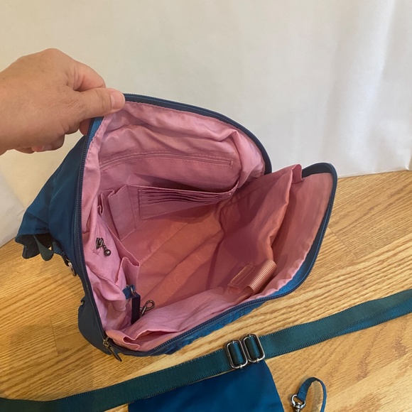 Baggallini Convertible Backpack Crossbody Bag - Picture 7 of 12